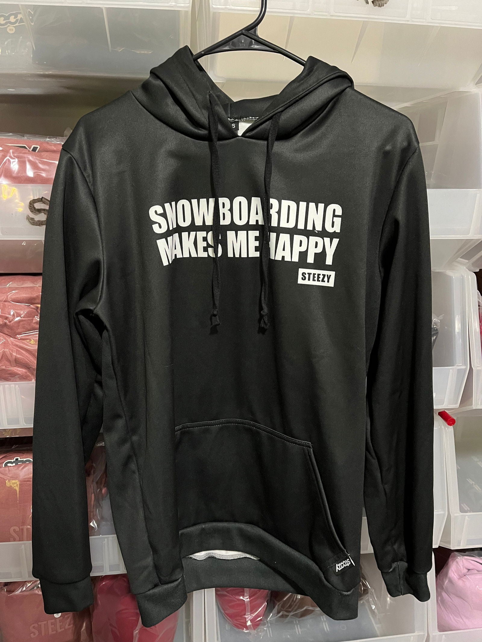 Snowboarding Makes Me Happy Hoodie - Black (S) - STEEZY Clothing