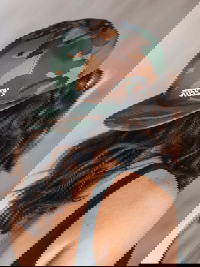 Steezy Small Text Snapback Hat (White/Camo) - STEEZY Clothing