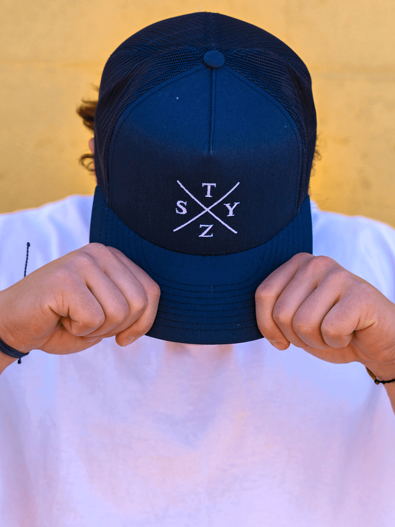 STZY X Trucker Hat (White/Navy) - STEEZY Clothing