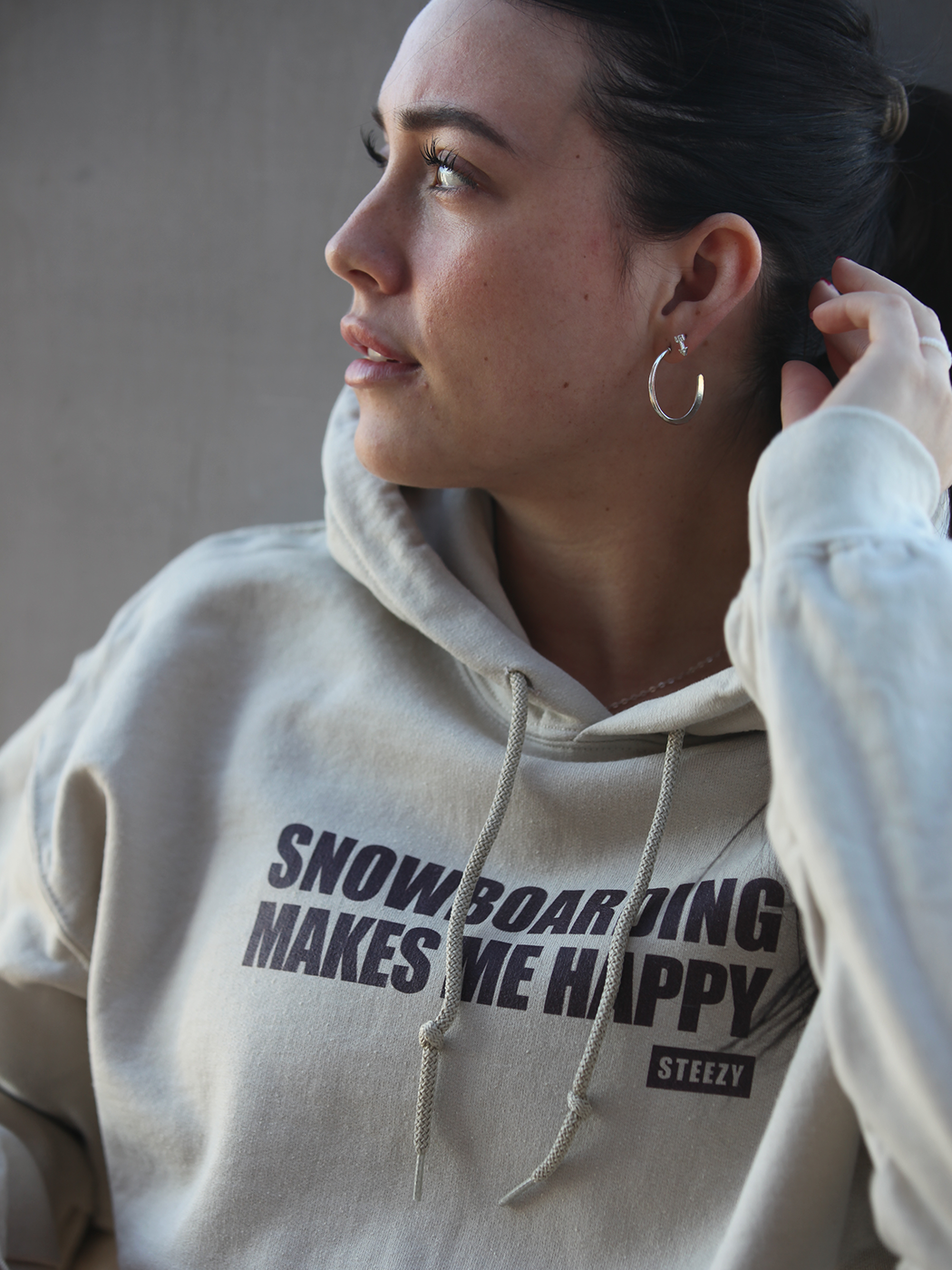 Snowboarding Makes Me Happy Hoodie (Black) - STEEZY Clothing