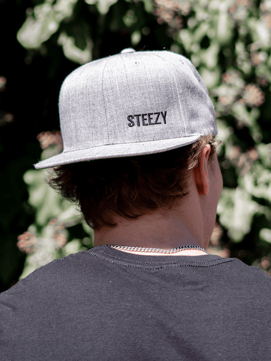 STEEZY - Steezy Small Text Snapback Hat (Black/Gray) - Clothing